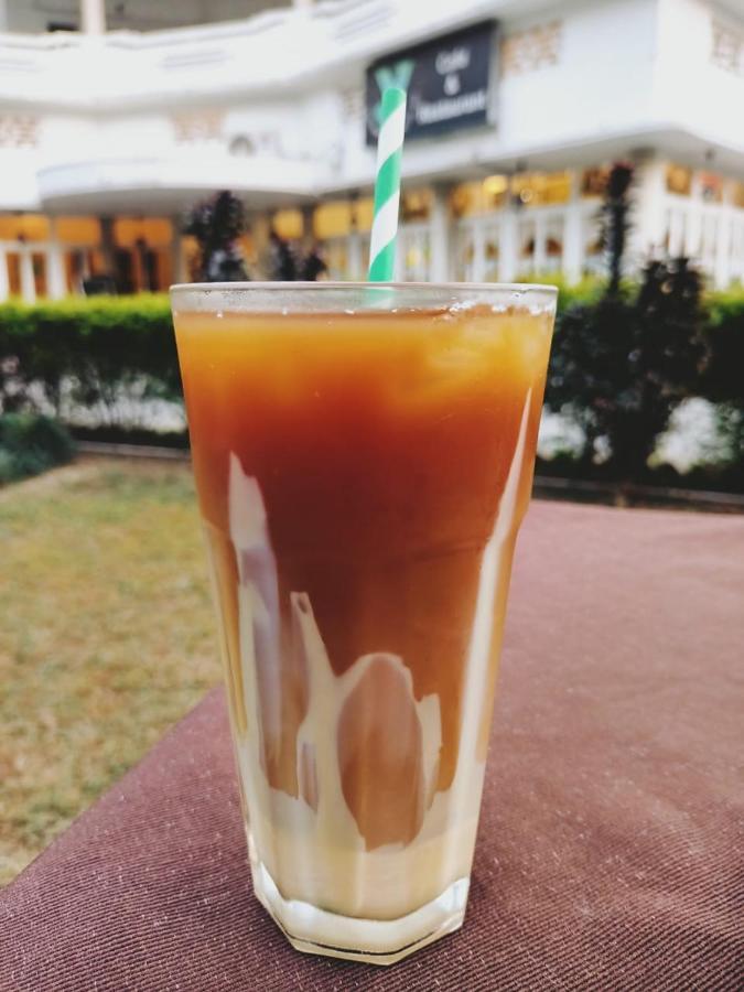 Hotel White House Dehradun Ngoại thất bức ảnh