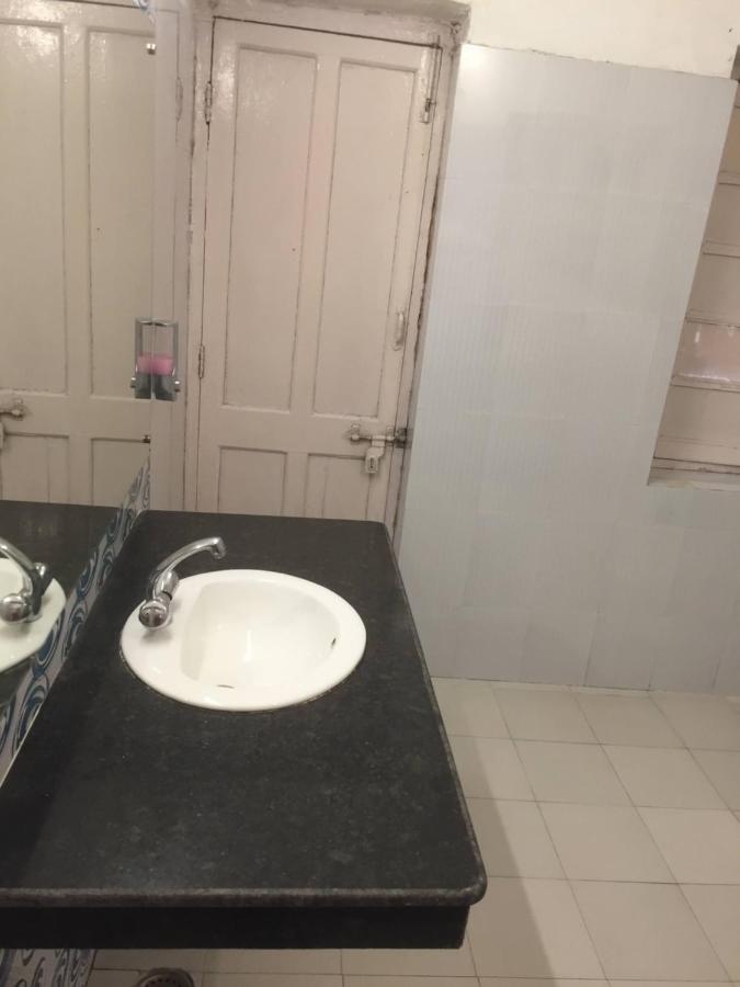 Hotel White House Dehradun Ngoại thất bức ảnh